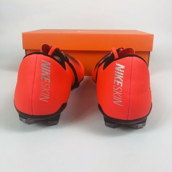 nike phantom venom anti clog